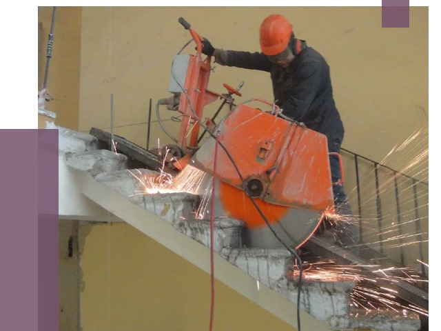 Демонтаж бетонных лестниц в Инте от 4564 руб. за м2 | ПРОЛЁТ-Инт