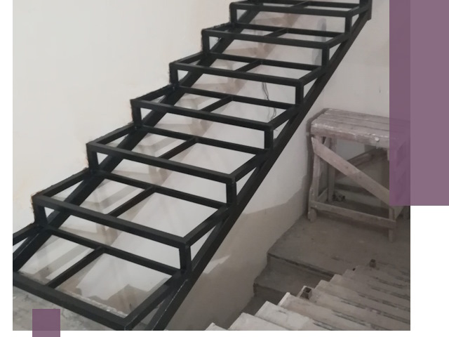 Демонтаж лестниц на металлокаркасе в Инте: быстрый вывоз и разбор