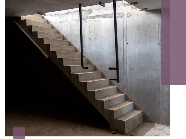 Изготовление и монтаж лестниц в подвале в Инте