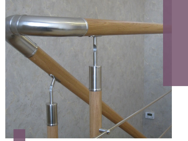 Комбинированные перила на заказ в Инте — монтаж и производство