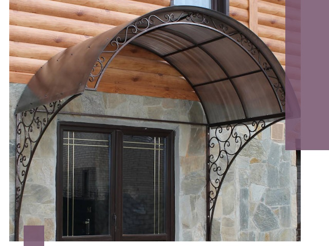 Арочные козырьки под ключ в Инте: изготовление и монтаж