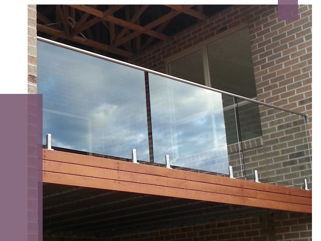 Стеклянные парапеты на крыше и террасе в Инте от 11410 руб. | ПРОЛЁТ-Инт