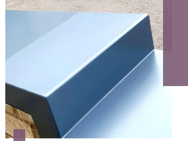 Крышки на парапет в Инте: изготовление и монтаж под ключ